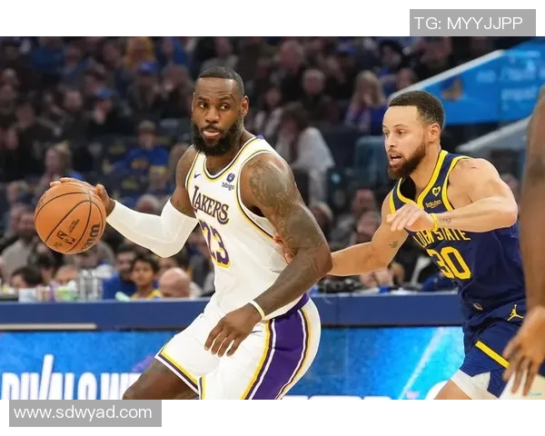 勇士与湖人精彩对决回放分析全场比赛亮点与关键时刻回顾 勇士与湖人精彩对决回放分析全场比赛亮点与关键时刻回顾